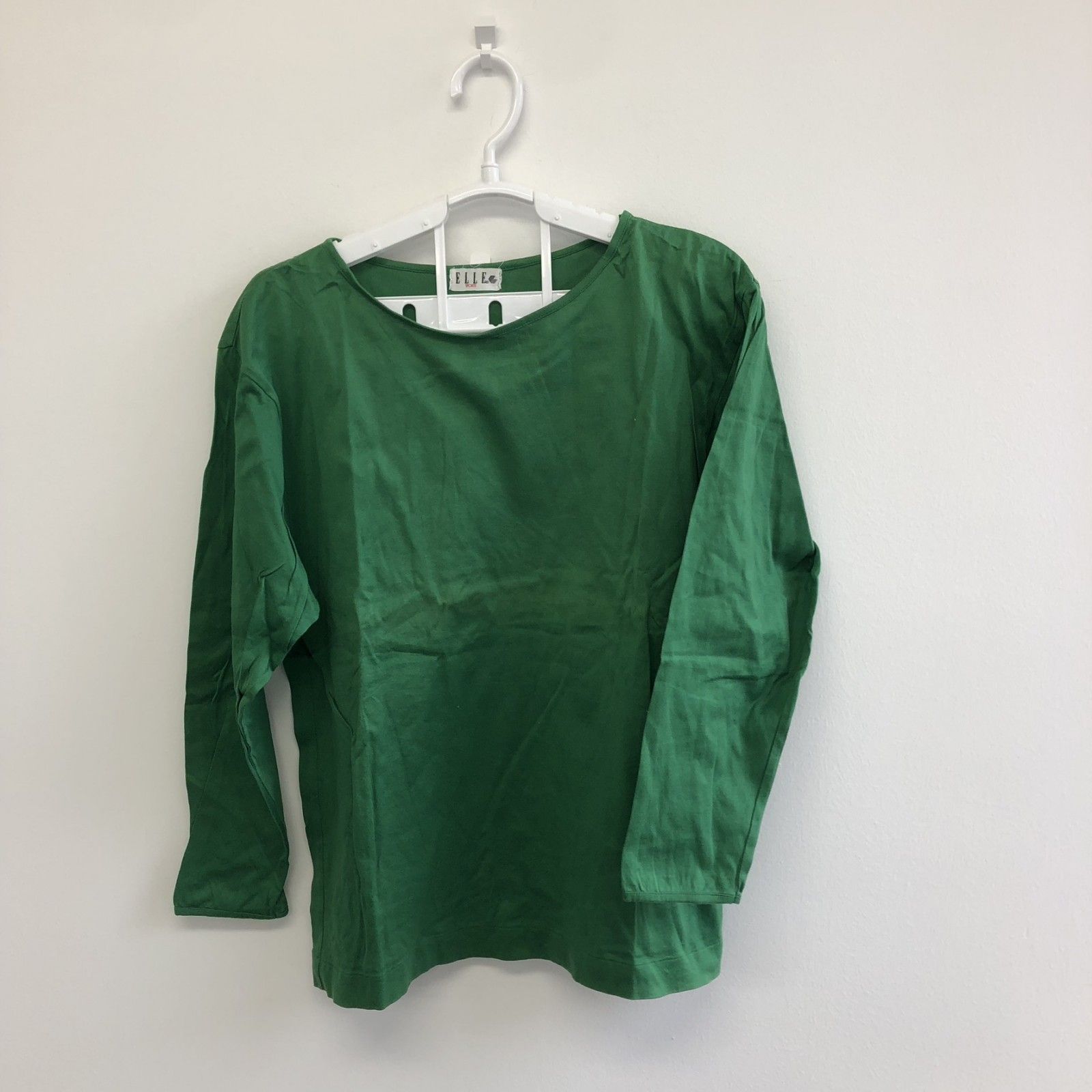 https://assets.mercari-shops-static.com/-/large/plain/3zXSE6aaC6ZrUiKjnxcnyC.jpg@jpg?1patRFzBhMvZ