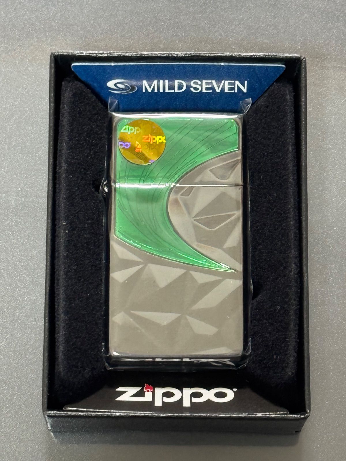 zippo MILD SEVEN Armor Case 限定品 2010年製 Zippo MILD SEVEN Armor Case Limited Edition Made in 2010