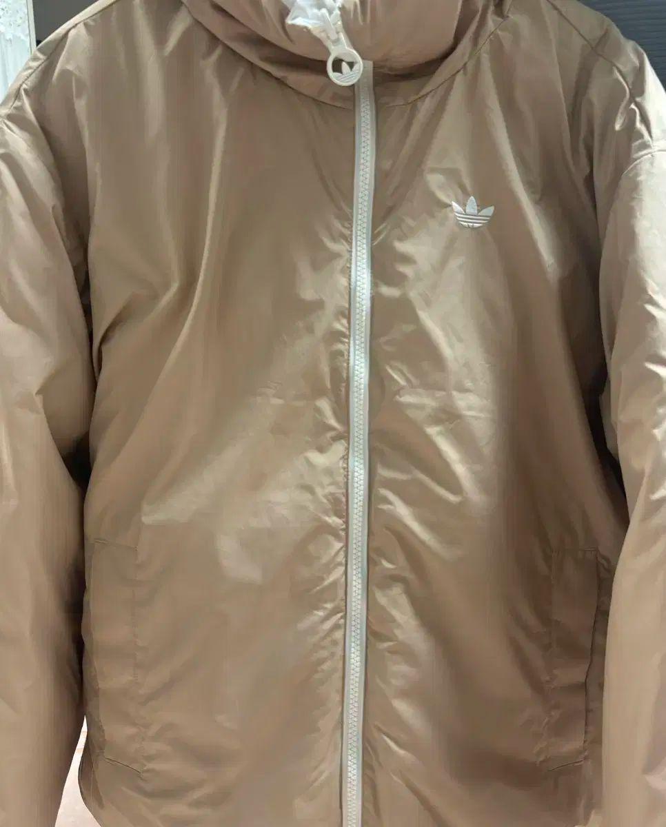 アディダス リバーシブル ダウン パファー s