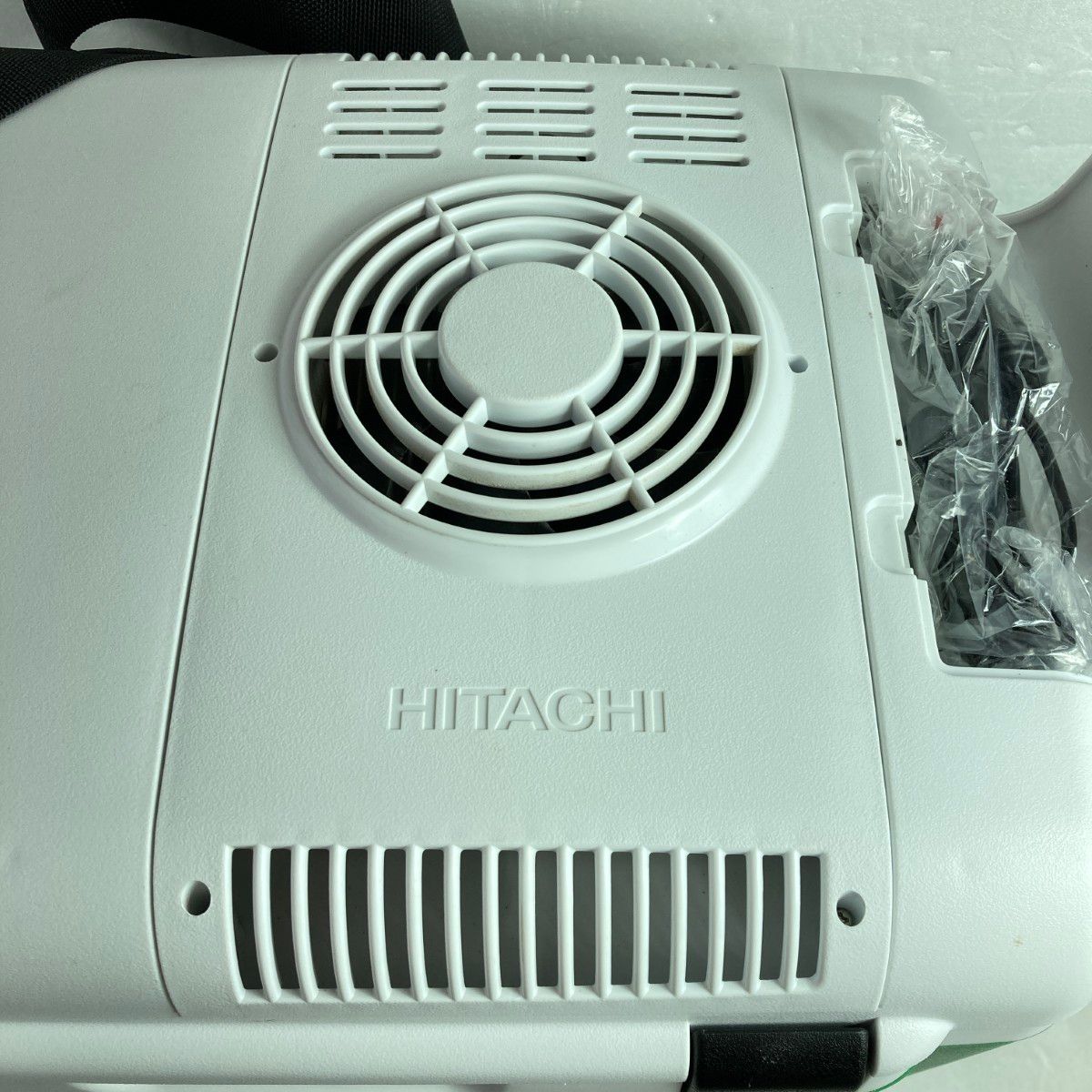 日立 - ＊＊HITACHI 日立 14.4V/18V コードレスラジオ ACアダプタ付 （バッテリ・充電器別売り） UR18DSDL HiKOKI コードレスラジオ UR18DA(NN) 本体のみ Bluetooth機能