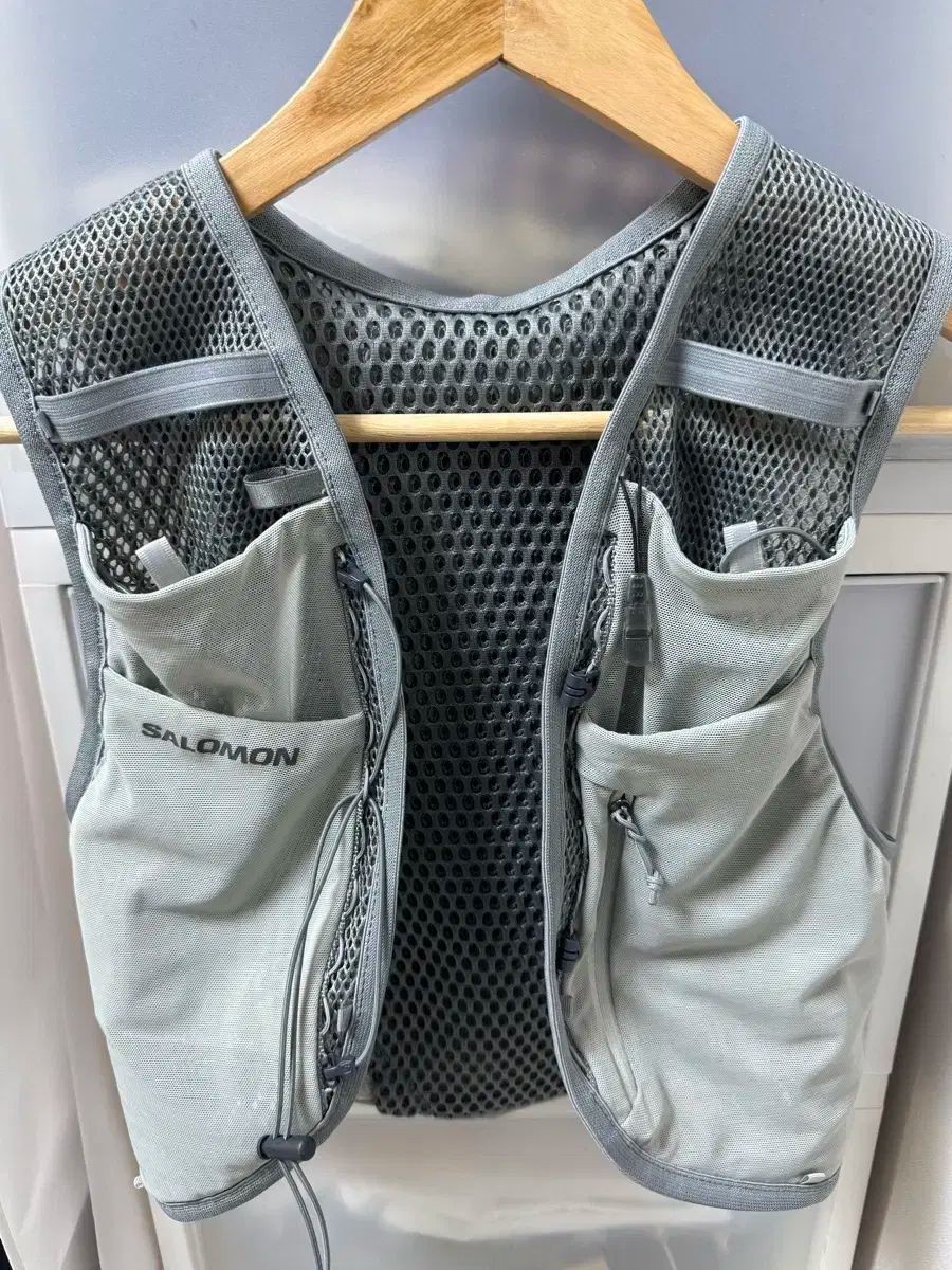 Salomon サロモン アクティブスキン 8 M サイズ グレー 販売
