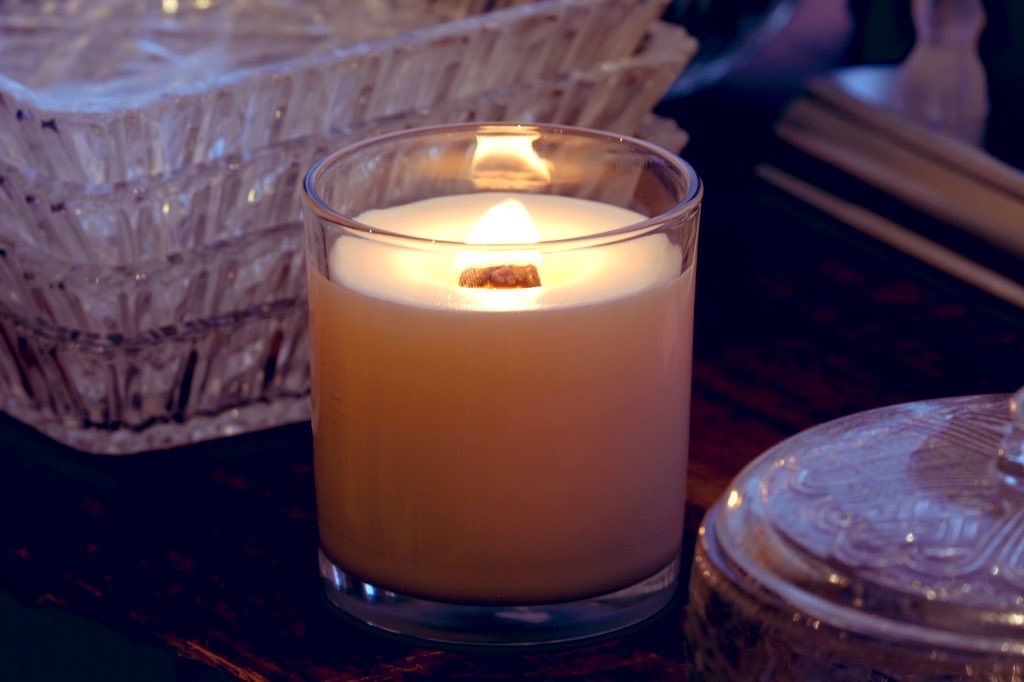 ウッドウィックキャンドル（木製芯蝋燭）