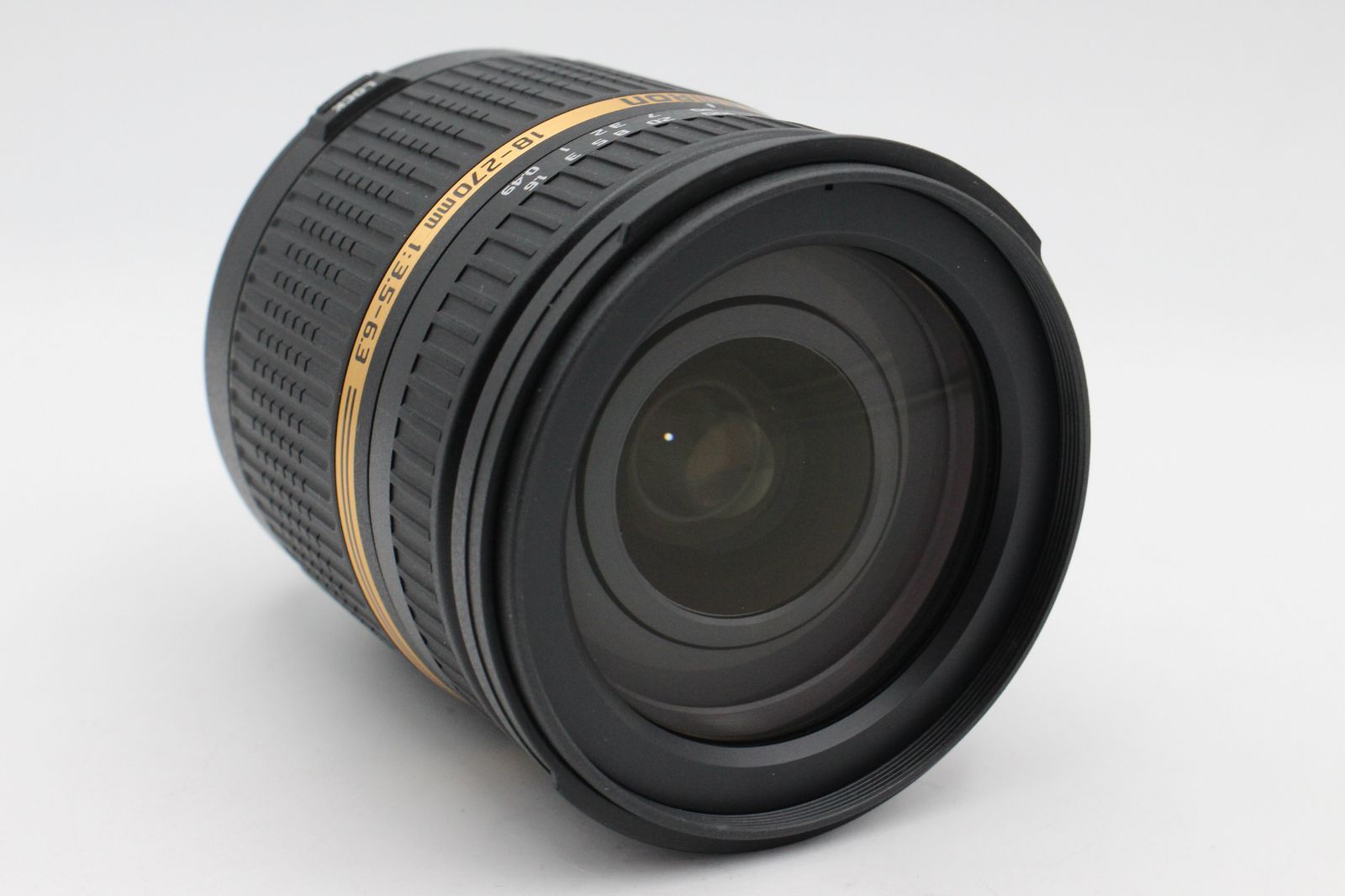 B003 Nikon