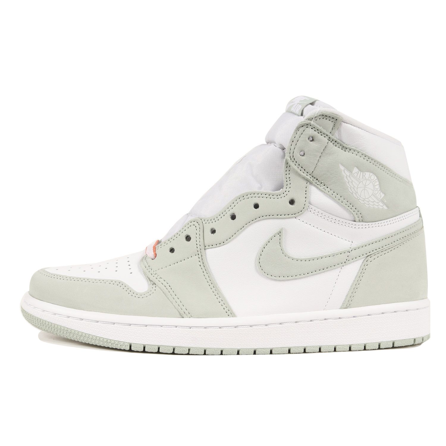 NIKE WMNS AIR JORDAN 1 HIGH OG SEAFOAM - メルカリ