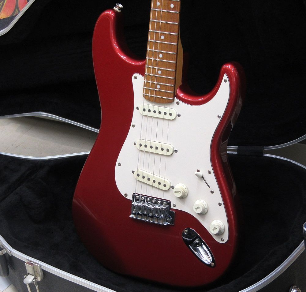 BUSKER'S バスカーズ BST-Standard ストラトキャスタータイプ エレキ