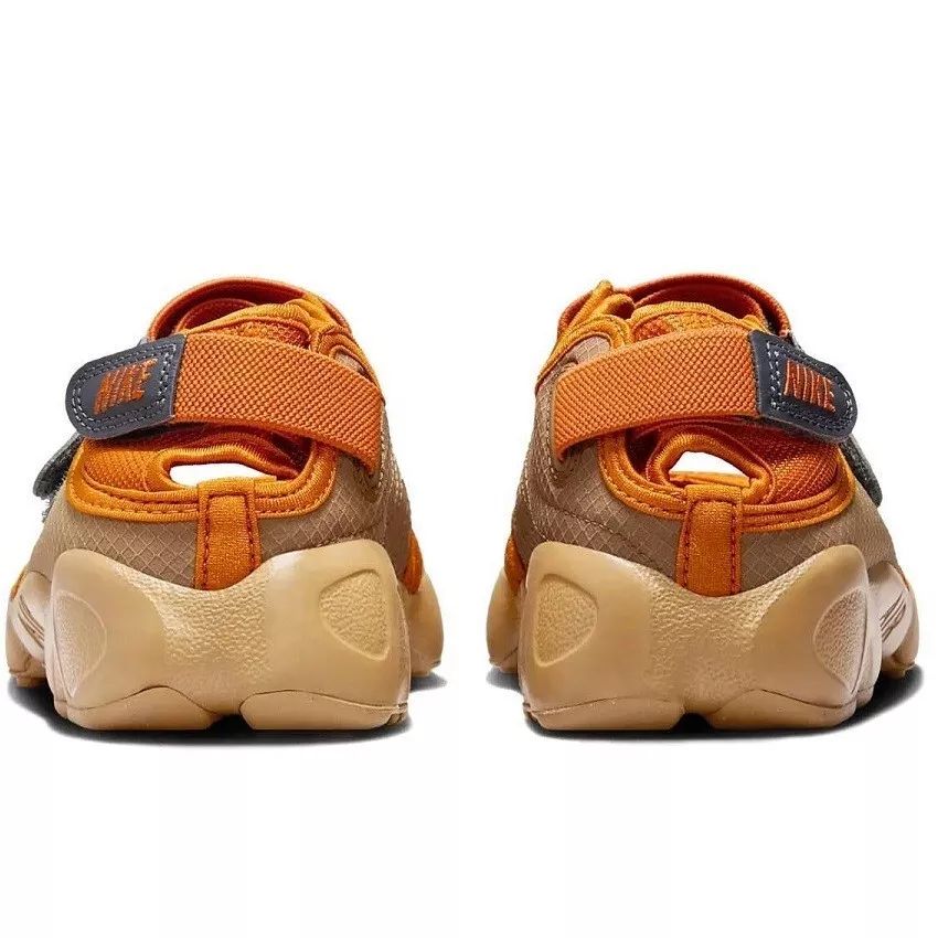 Nike air rift wms エアリフト　茶系　オレンジ 26 オレンジ系 Nike AIR RIFT(ナイキ エアリフト) - 海外通販のBUYMA