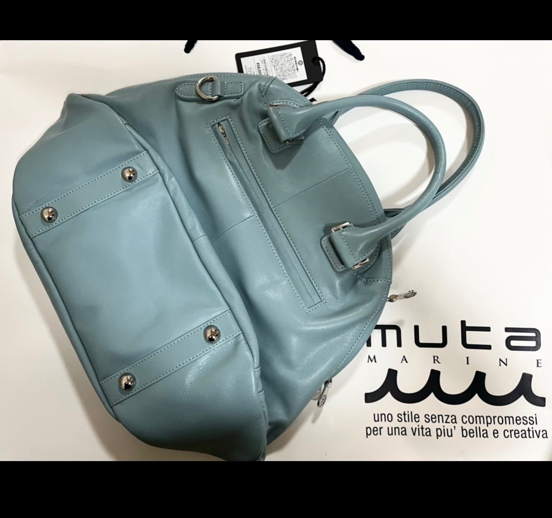 新品未使用タグ付き】muta ムータ スリムエンボス ゴート革 8バッグ