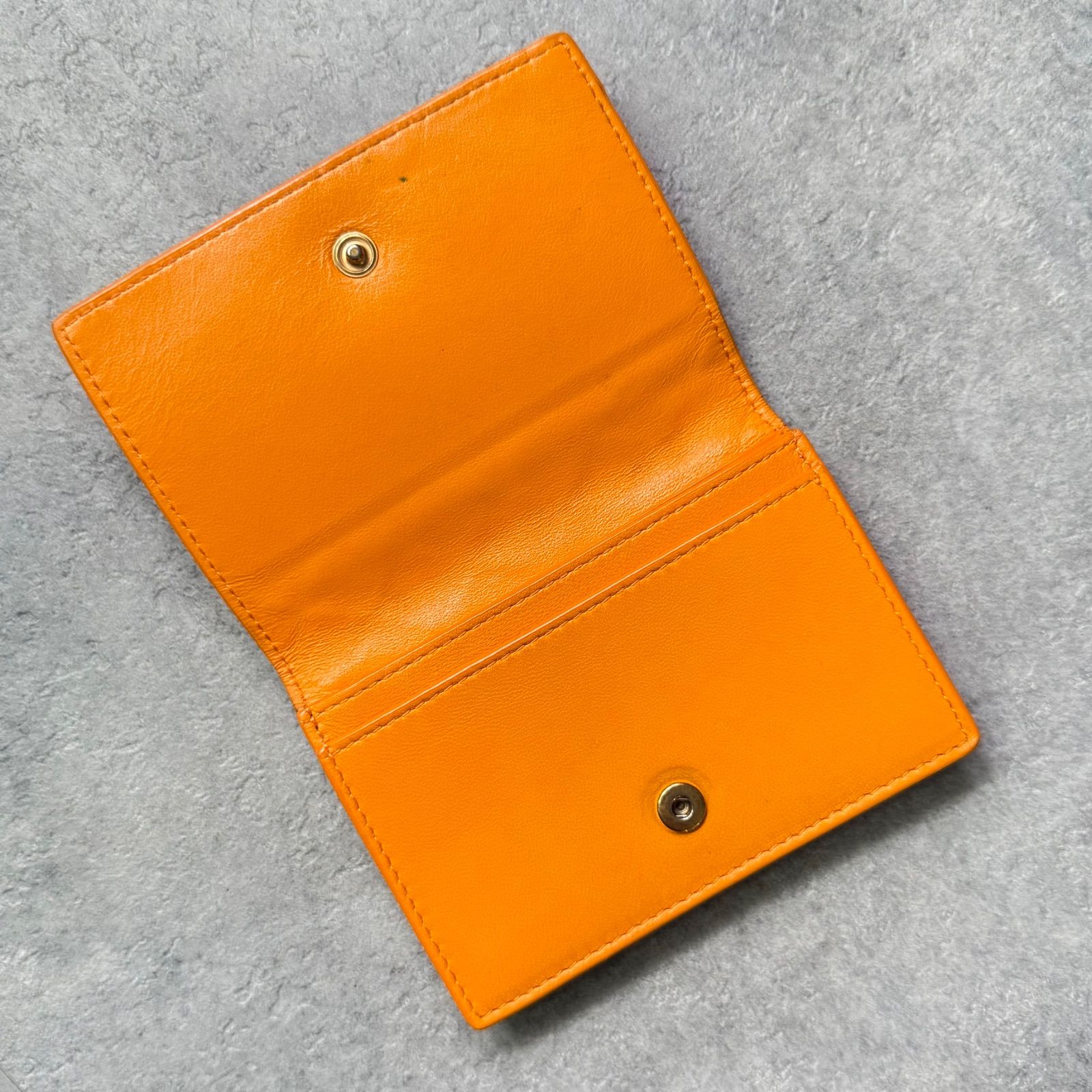 ボッテガヴェネタ