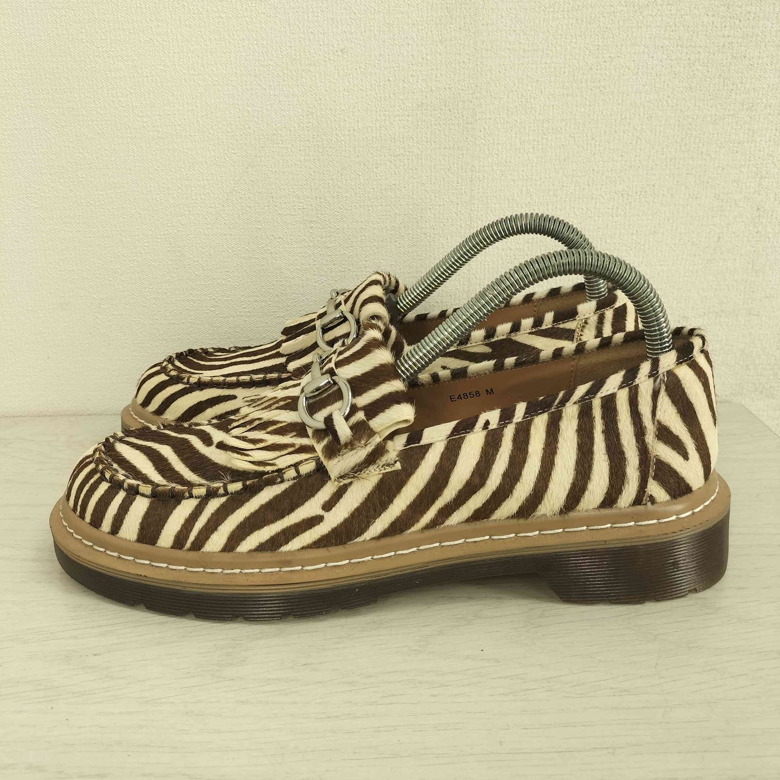 アールエヌエー RNA アニマル ビット ローファー レディース M