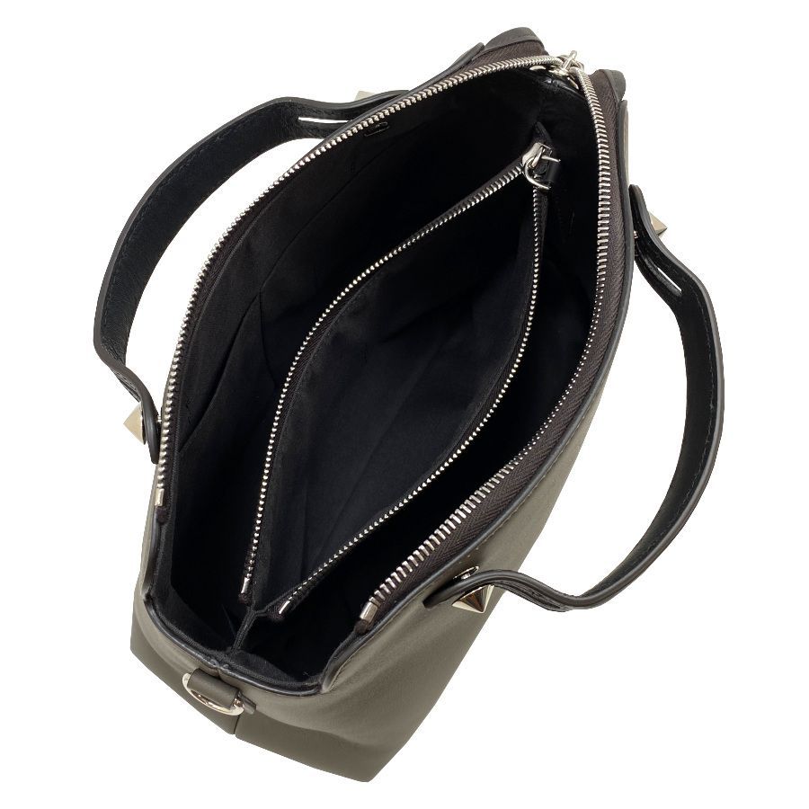 【美品】【MM】FENDI バイザウェイ ショルダーバッグ ミディアム 黒 楽天市場】FENDI フェンディ BY THE WAY バイザウェイ