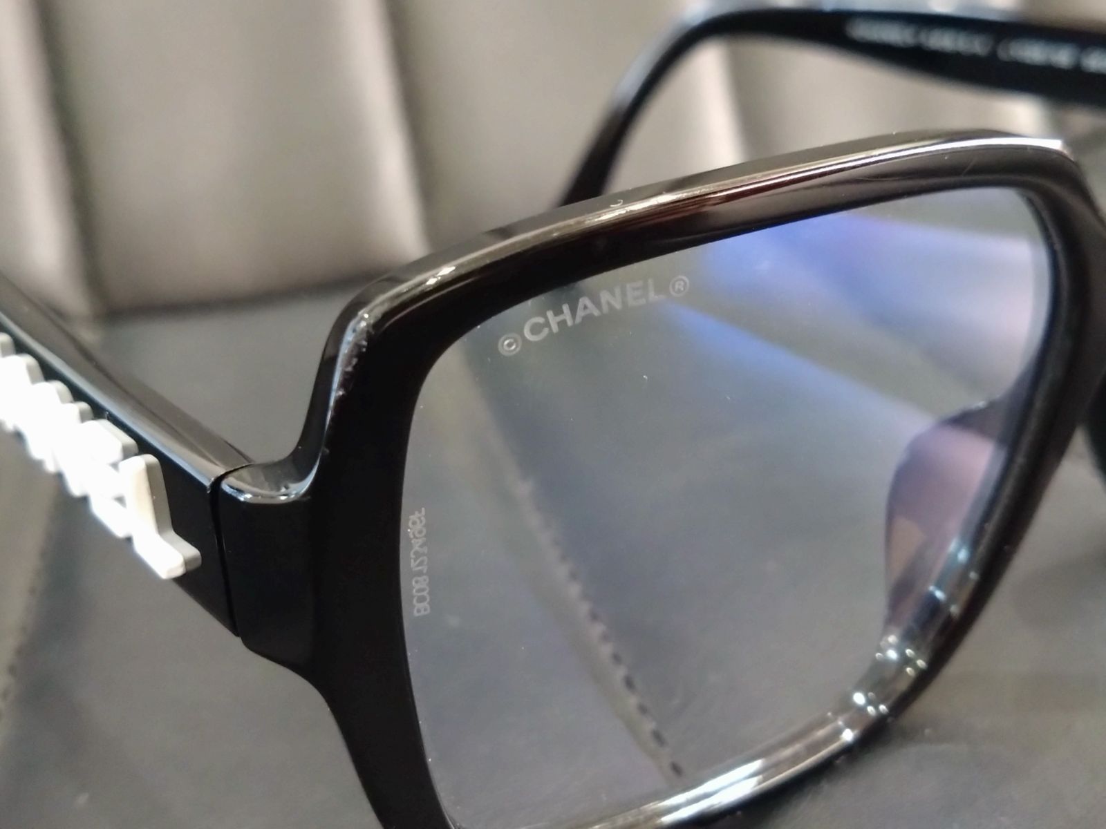 CHANEL シャネル