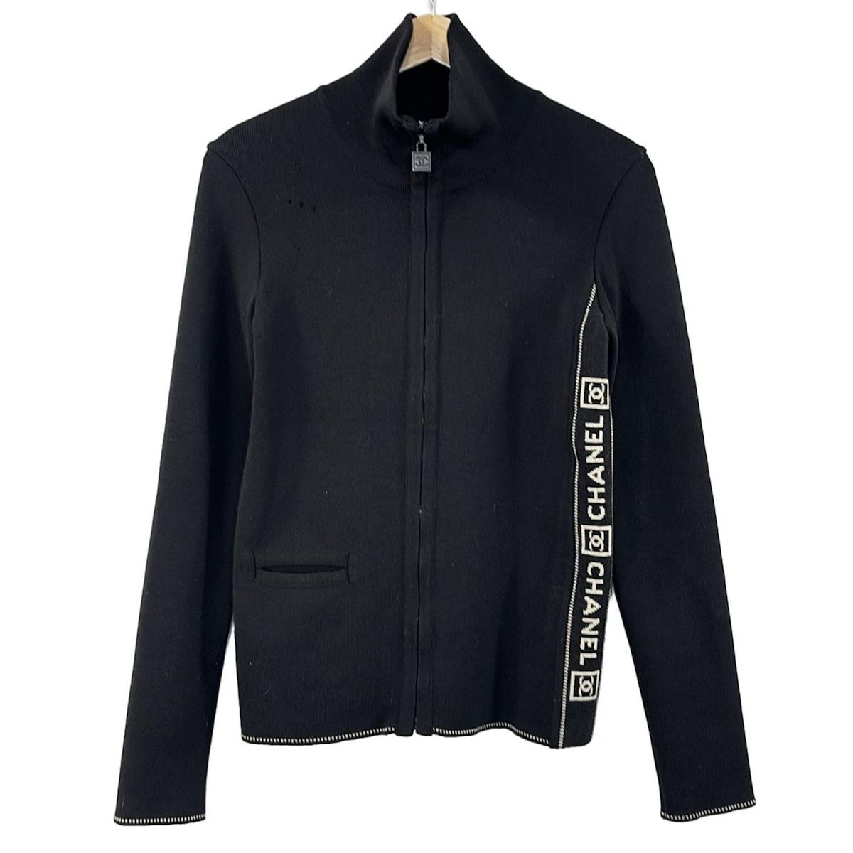 CHANEL(シャネル) ブルゾン サイズ36 S レディース P22075 黒×白