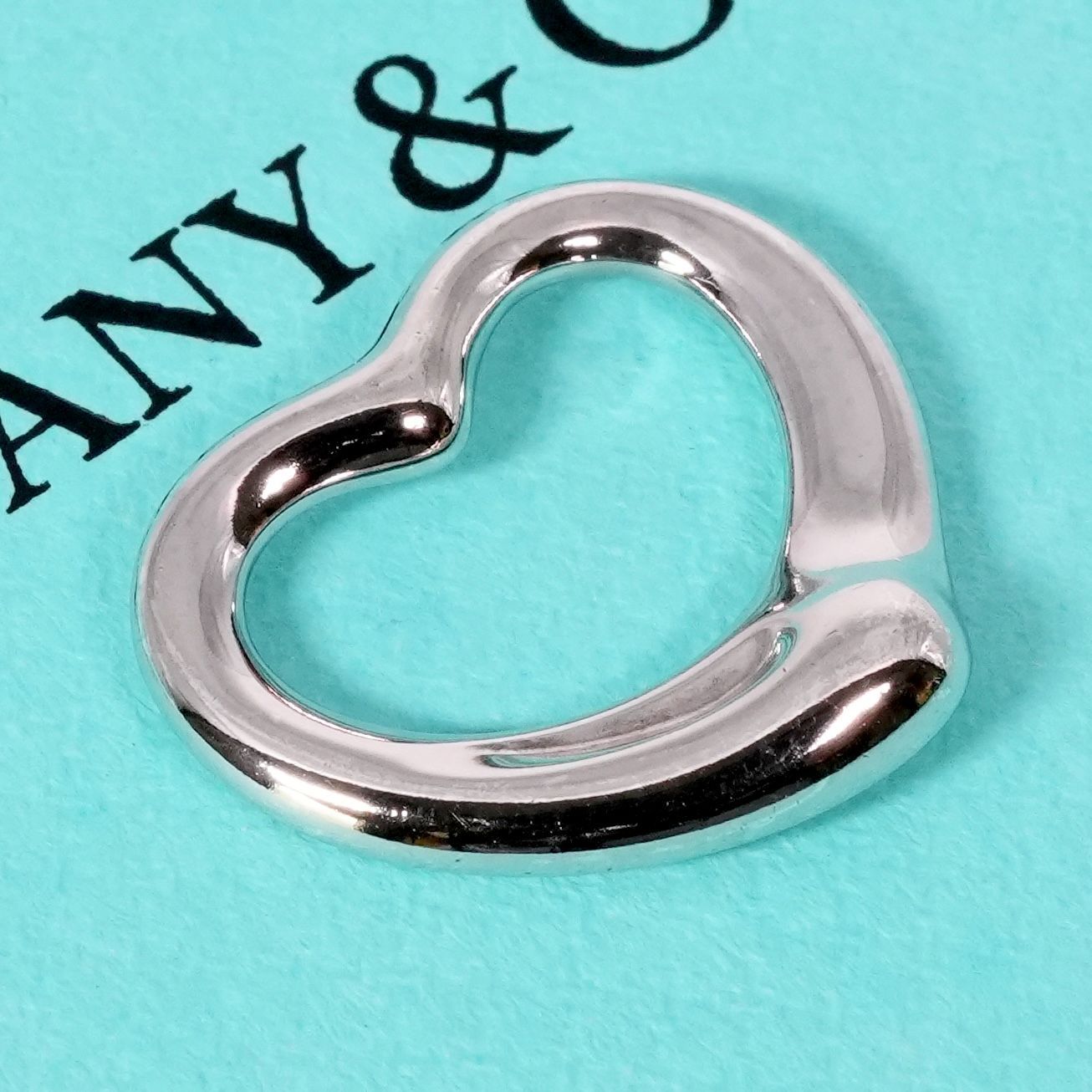 現行モデル ティファニー オープンハート 22mmネックレストップ/25-91S