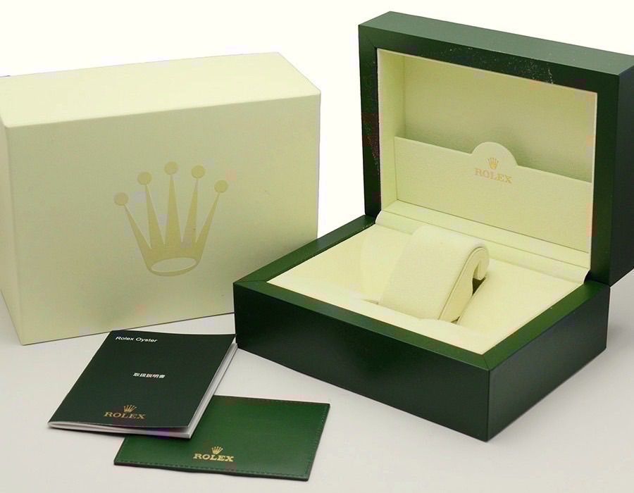 ロレックス空箱‼️ ROLEX 箱　緑色　ヴィンテージ　外箱　内箱 ROLEX ロレックス 新型 箱 保存箱 空箱 外箱 内箱 グリーン