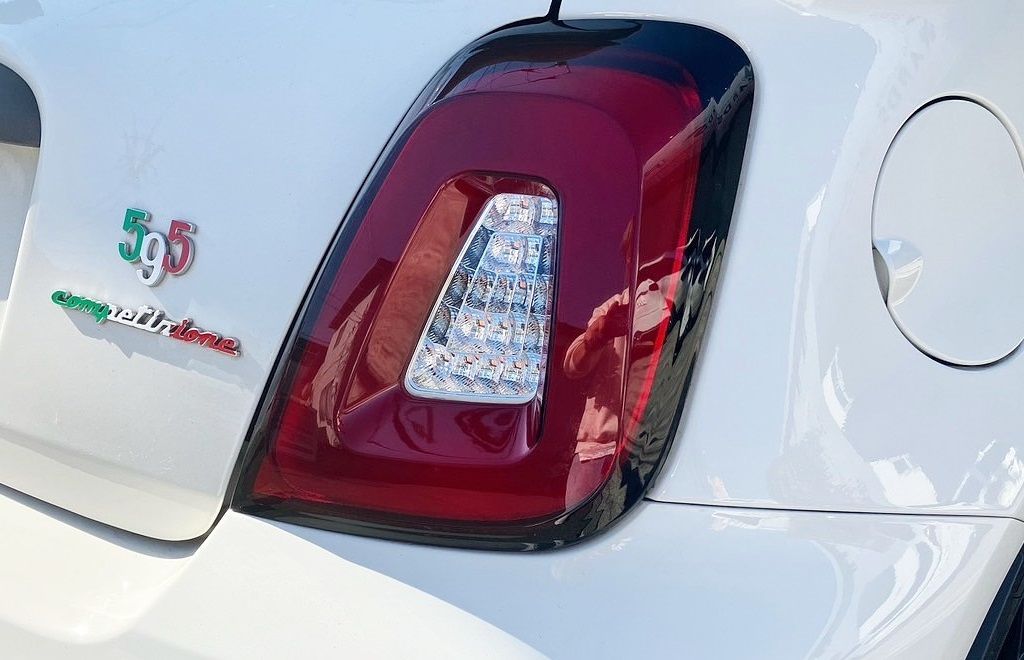フィアット500 LEDテールライト　クリア／レッド FIAT/ABARTH 500 LEDテールレンズ(クリア/レッド)｜ラテン車の