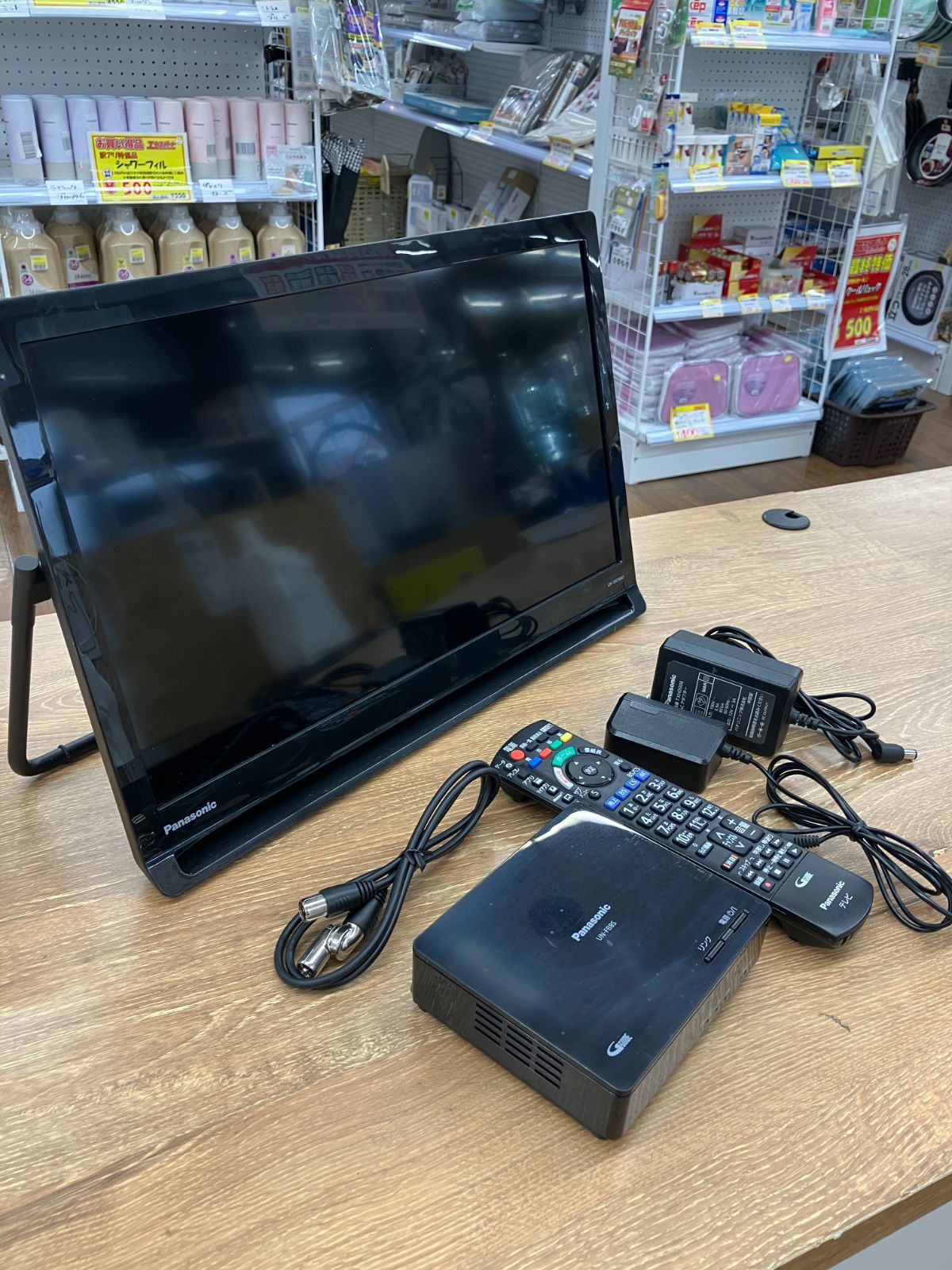 Panasonic 19V型 ポータブルテレビ プライベート ビエラ C10-34 T