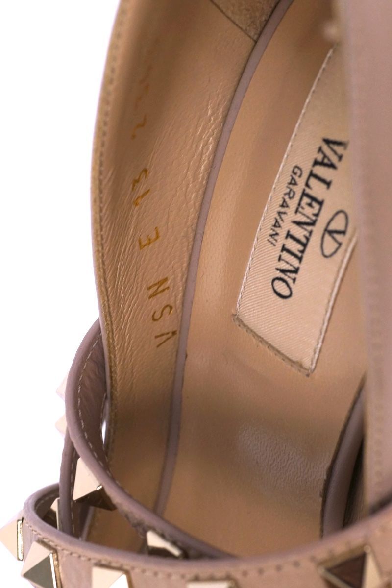 ピンクベージュ