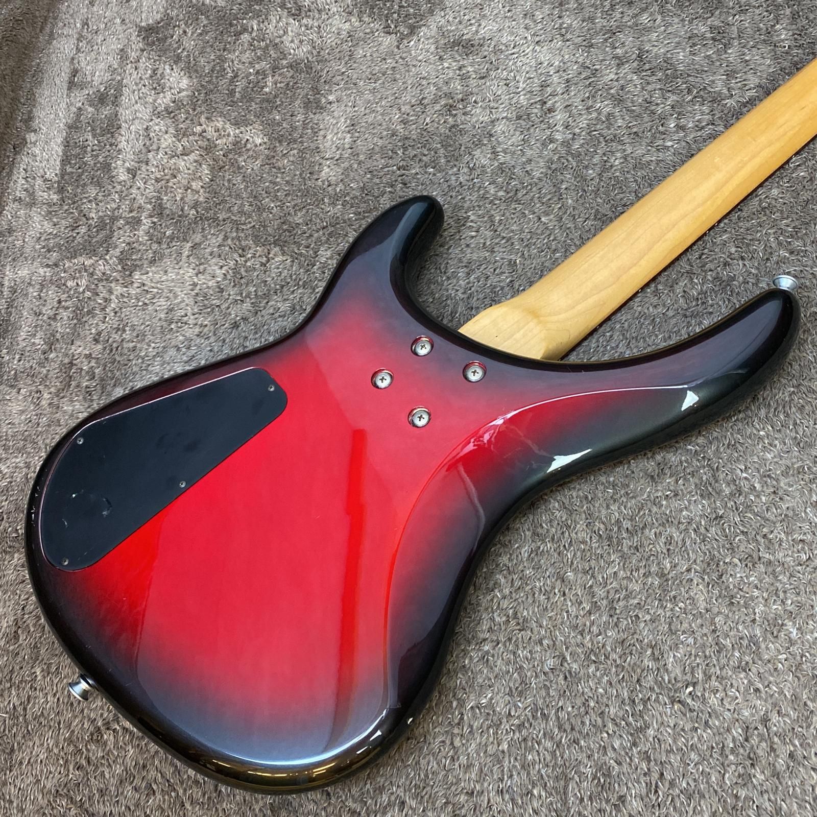 フレットレスベース ジャズベースタイプ 新品弦に交換