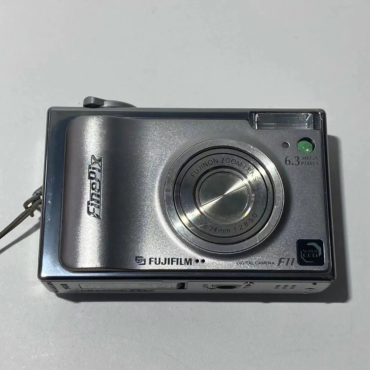 【動作品】FUJIFILM FinePix F11 コンパクトデジタルカメラ Amazon | FUJIFILM FinePix F11 FX-F11 | コンパクト 通販