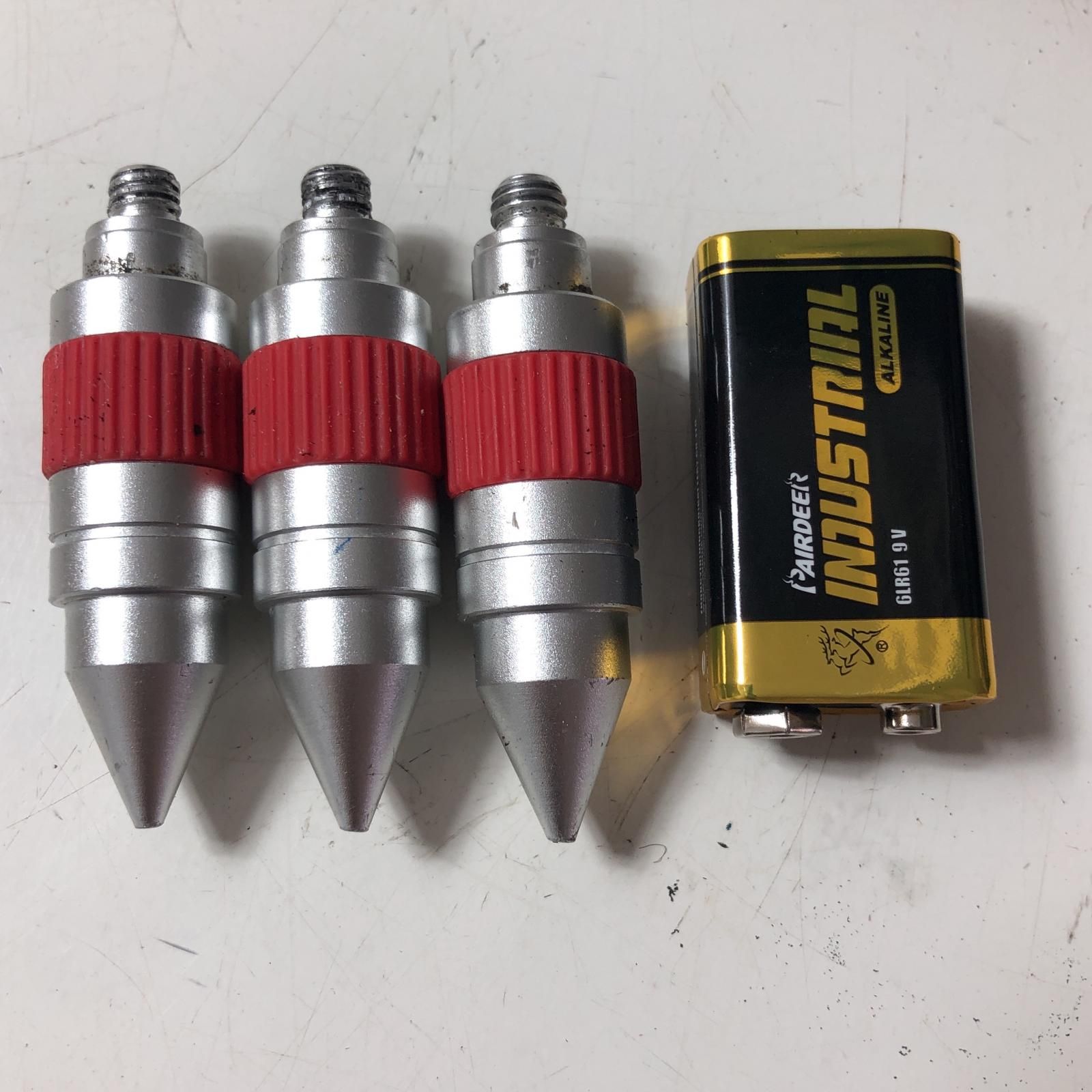 レーザー墨出し器