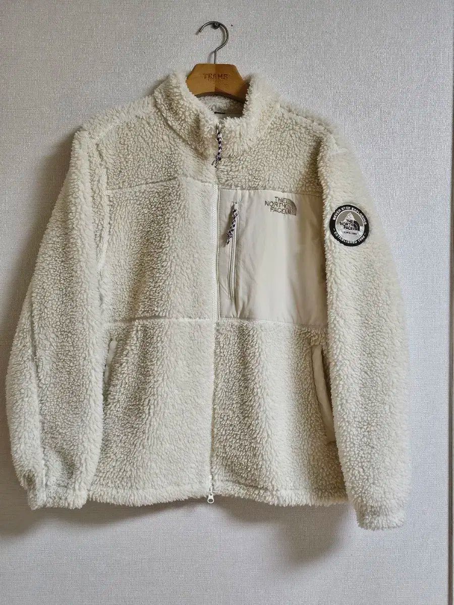 THE NORTH FACE ザ ノース フェイス ボアフリース フリース ジャケット クリームカラー