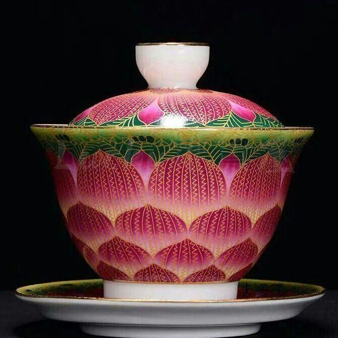 未使用品 景徳鎮琺瑯彩浄土蓮華馬蹄蓋碗 中国美術 湯呑み 茶器 茶杯 煎茶道具 楽天市場】蓋碗（蓋付き湯のみ）景徳鎮紛彩 八吉祥 : 中国貿易