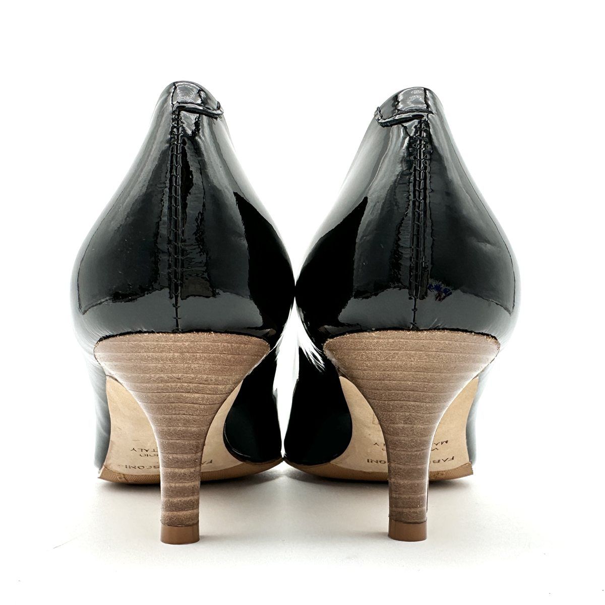 FABIO RUSCONI ブラックエナメル　ローパンプス　未使用品 FABIO RUSCONI ブラックエナメルローファー / GRACE CONTINENTAL