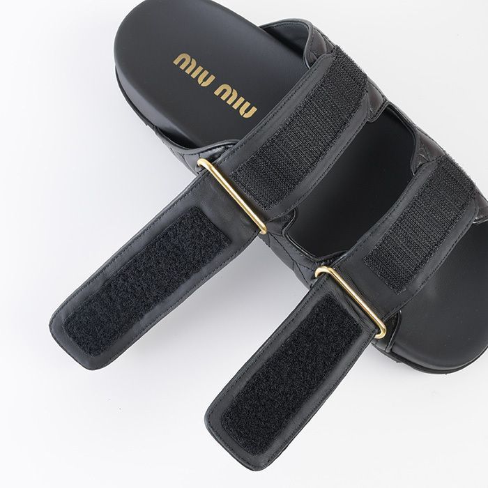 【国内即発】MiuMiu スライドサンダル 5XX605_88T マテラッセ MIU MIU ミュウミュウ サンダル シューズ スライドサンダル