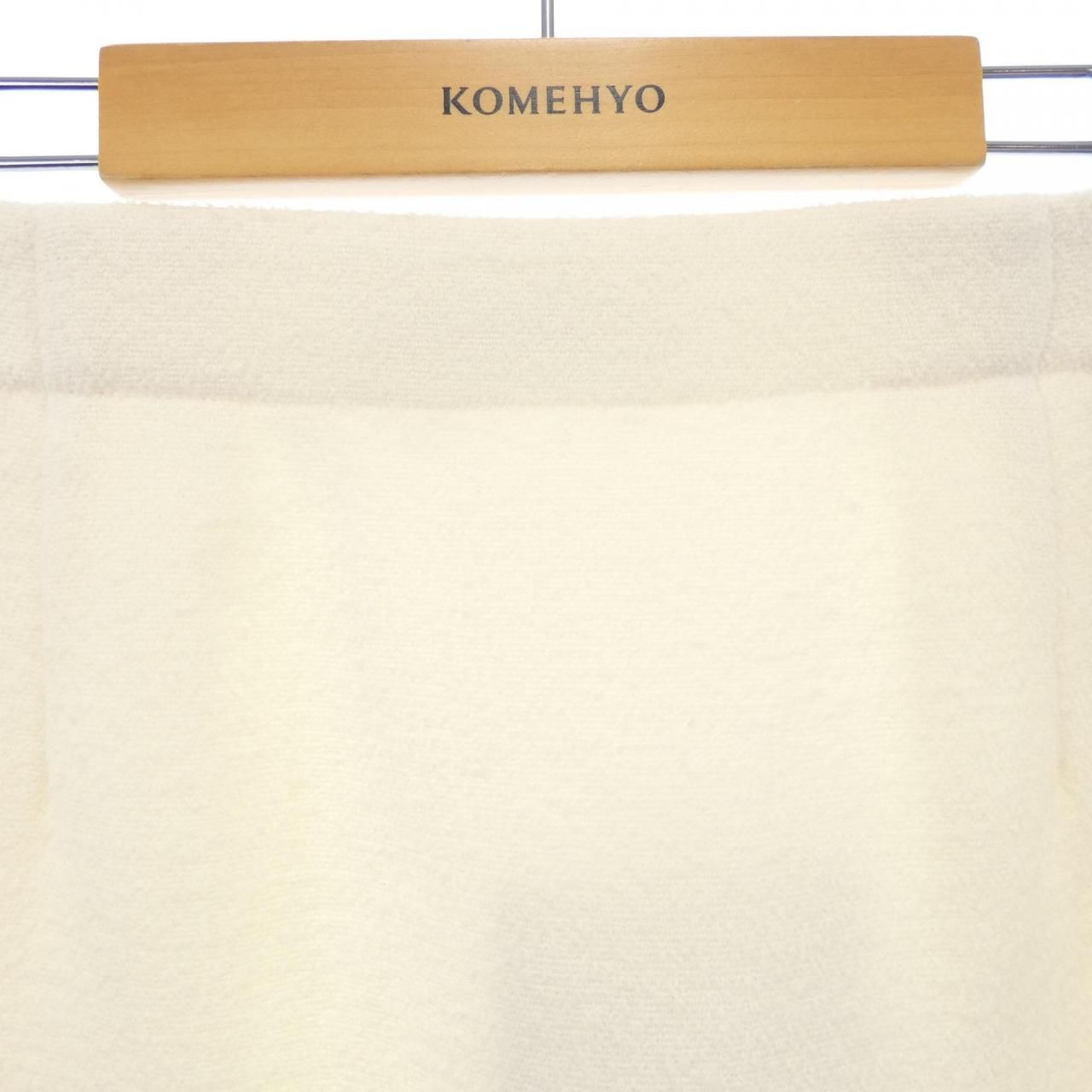 411J67P1571 スカート