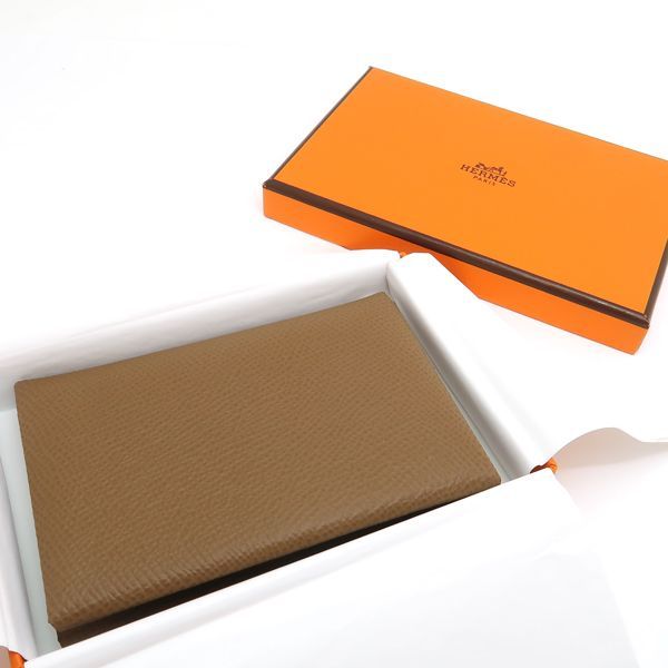 【極美品】エルメス　カルヴィデュオ　ヴェルソ エルメス<br>カルヴィ デュオ ヴェルソ<br>コインケース付き