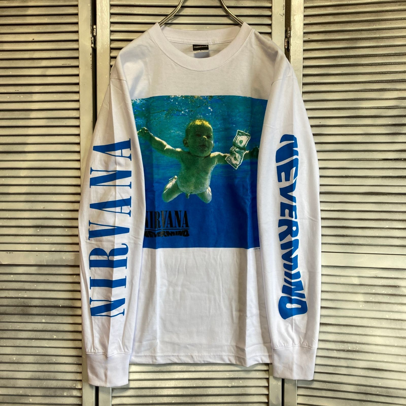 ニルヴァーナ ネバーマインド カートコバーン 長袖 赤ちゃん ロンT ⭐︎ ニルバーナ NIRVANA カートコバーン 赤ちゃん ネバーマインド 白