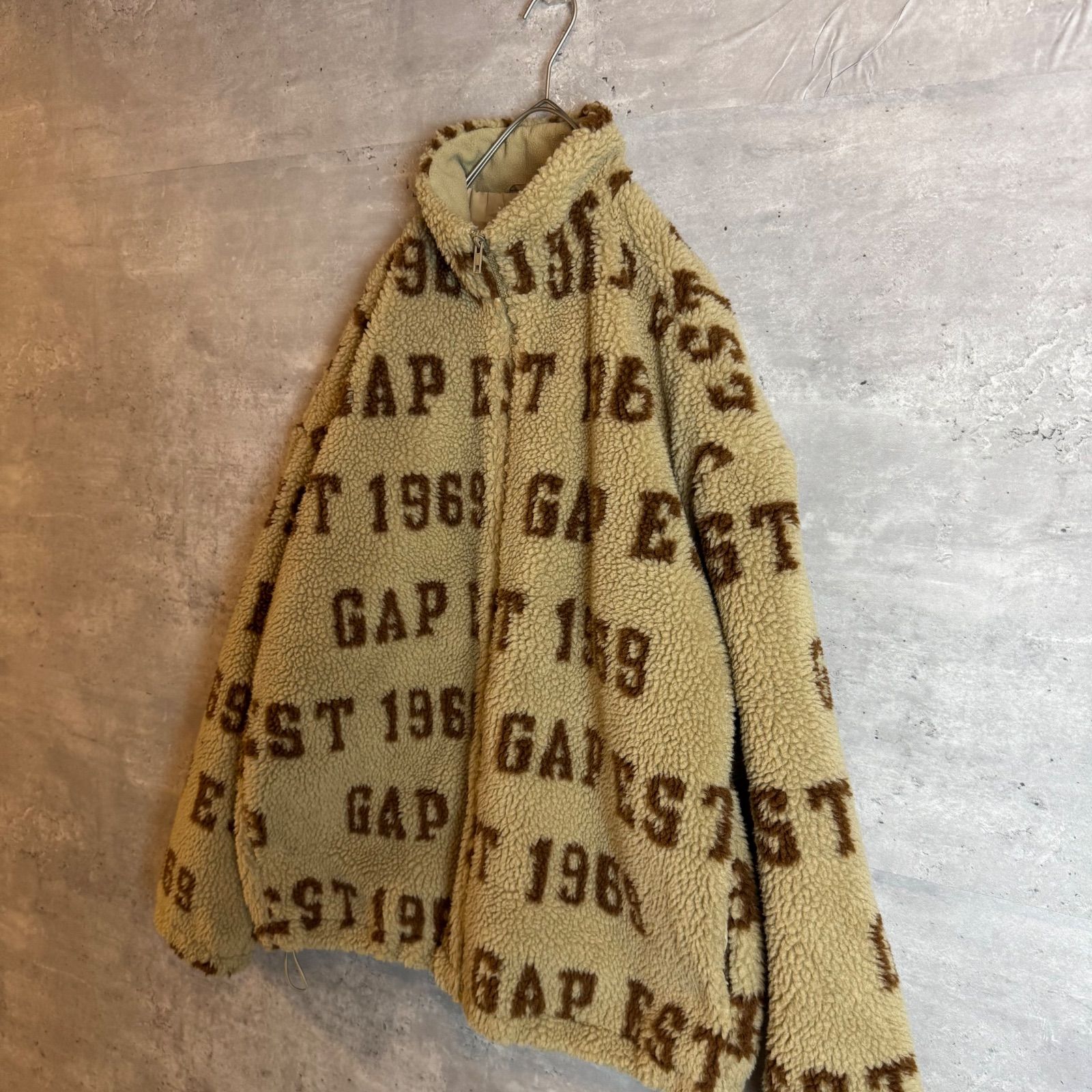 人気 GAP ボアジャケット アウター 1969年ロゴ入り ユニセックス Mサイズ