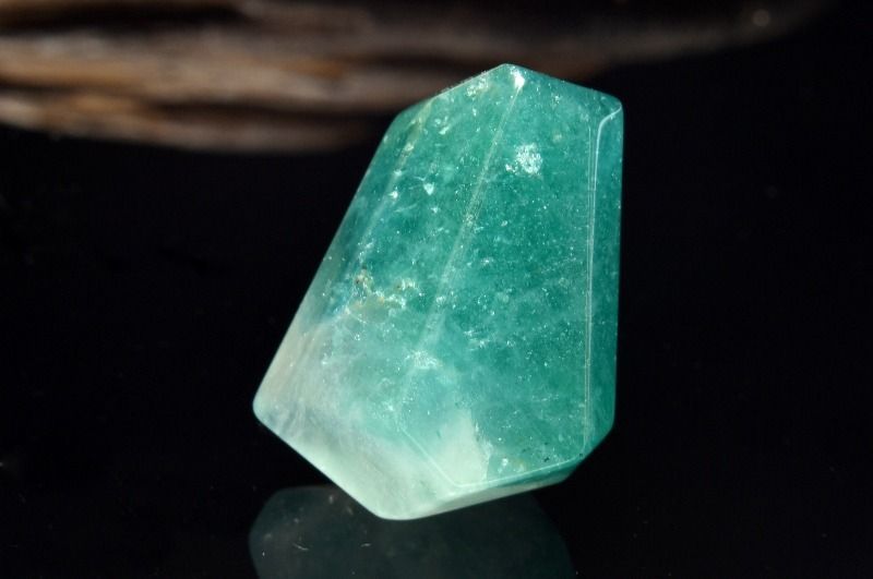 １点物 AAA 原石風 エメラルド 22x18mm ルース パワーストーン 天然石 _PC6459