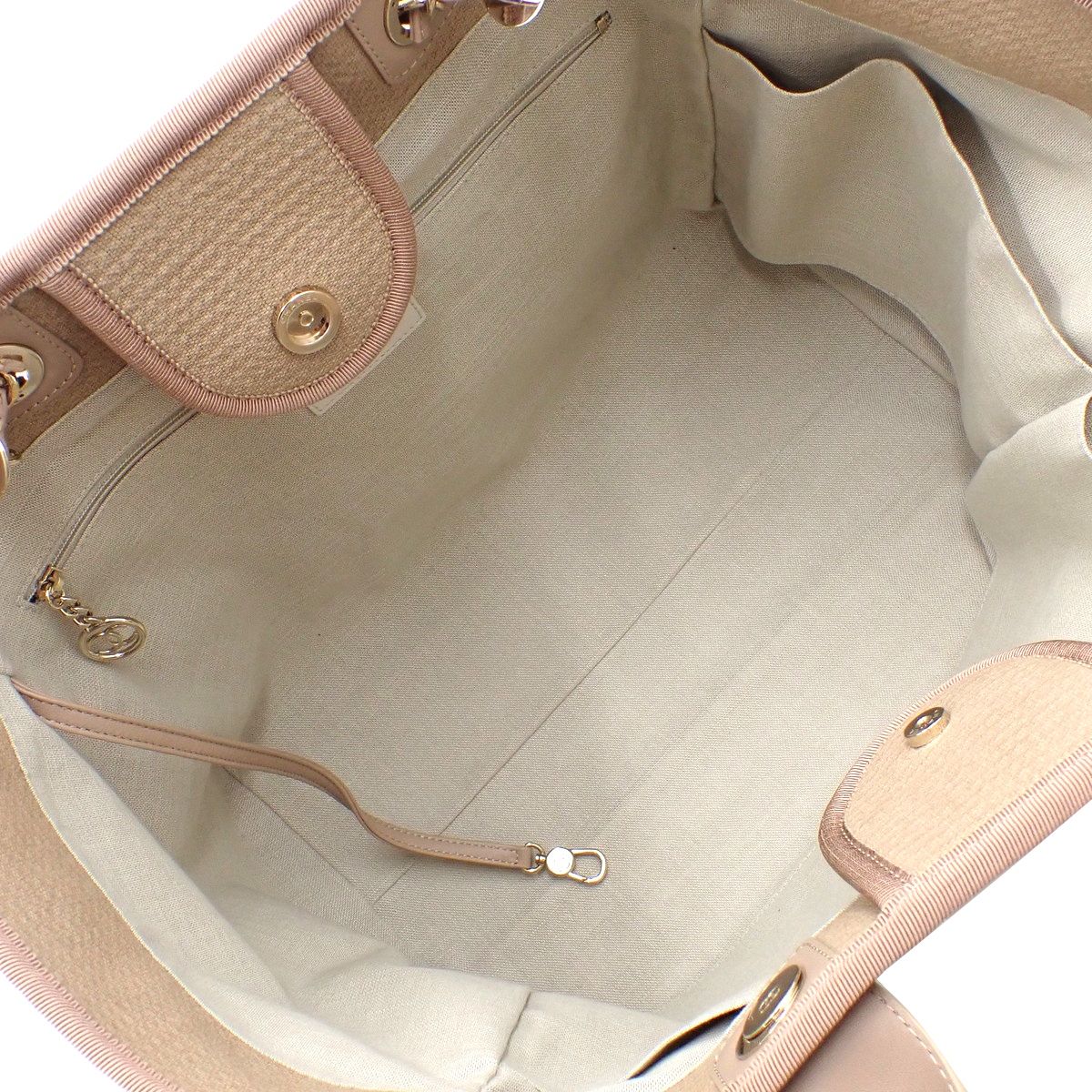 シャンパンゴールド金具