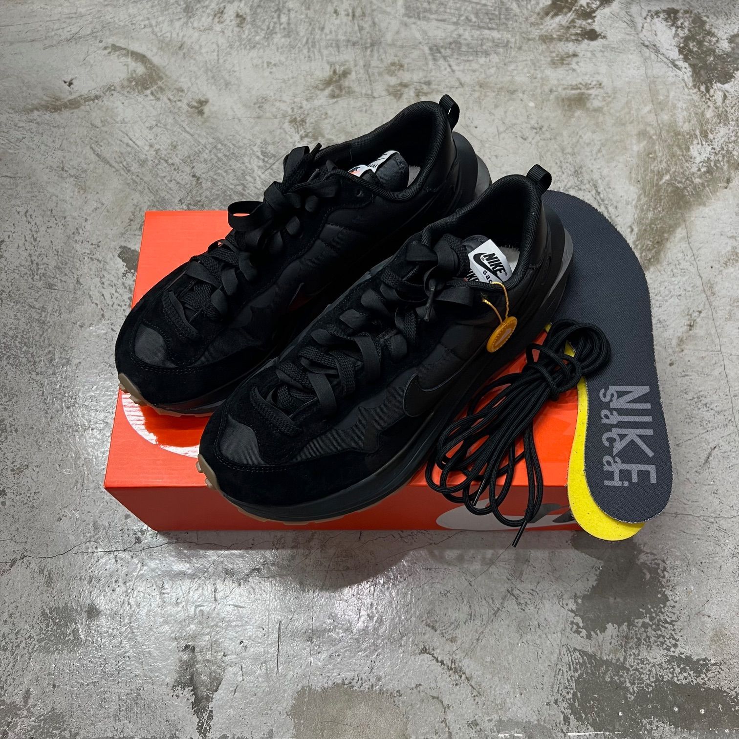 国内正規 新品 sacai Nike VaporWaffle Black Gum DD1875-001