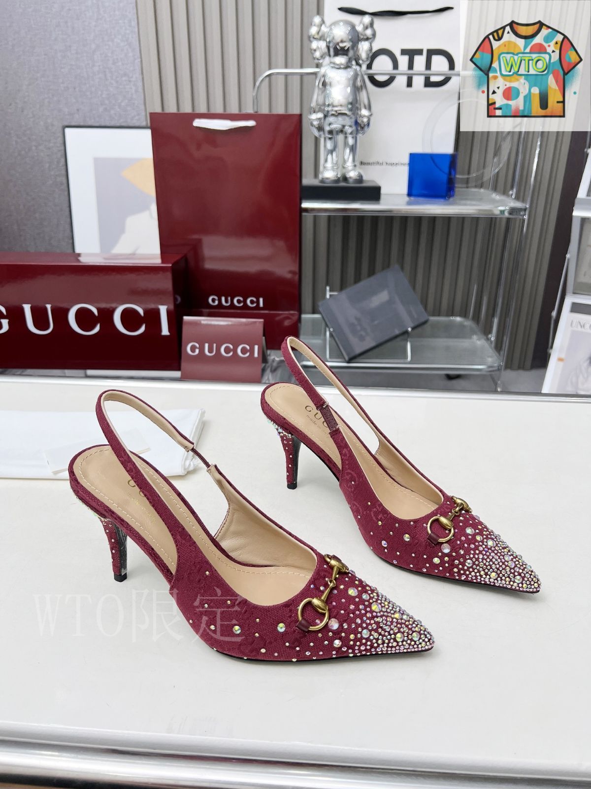 natsu♡ 特別値下げ‼︎ 【美品】GUCCI ヒール　シューズ Gucci 水鑽ハイヒールシューズ05-2 - メルカリ