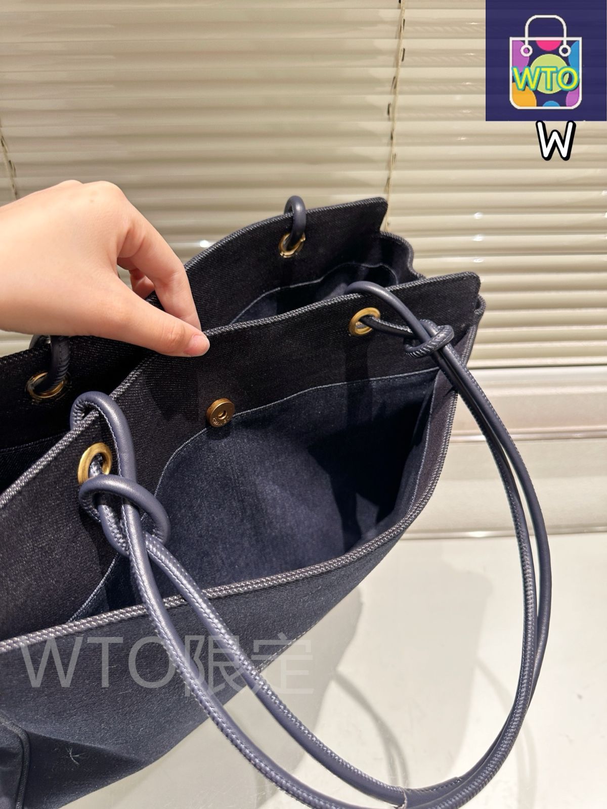 美品　シャネル　エナメル　デカココ　トート　ショルダーバッグ　ヴィンテージ 今日特価】Vintage CHANEL トートバッグ（ヴィンテージ仕様