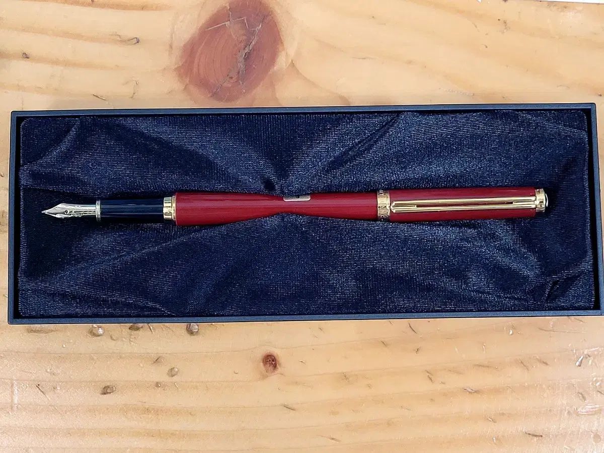 Montblanc（モンブラン） ノブレス オブリーゼ 14k ペン先