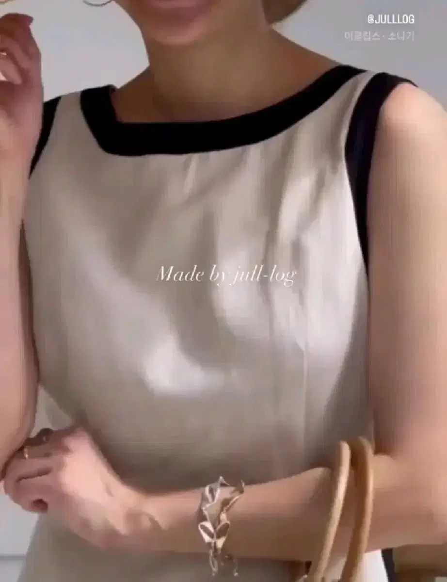 ノースリーブ ワンピース