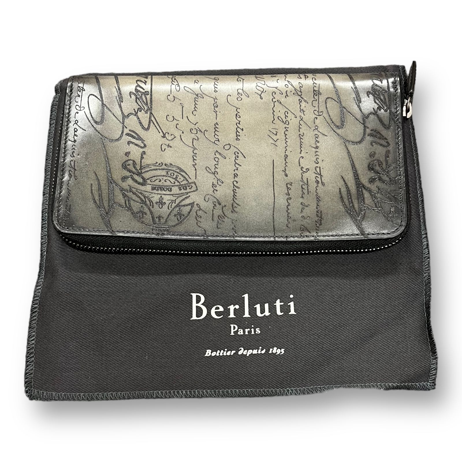 新品同様 Berluti カリグラフィレザー ラウンドジップ ウォレット 長 