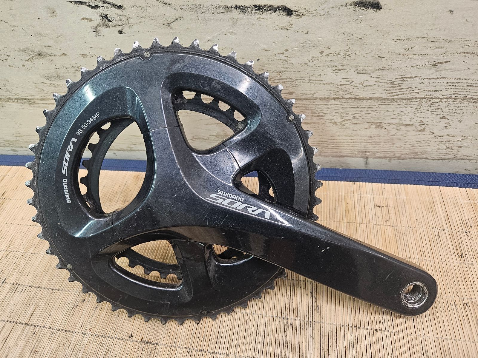 □ SHIMANO FC-R3000 SORA 175 50-34t シマノ クランクセット ロード