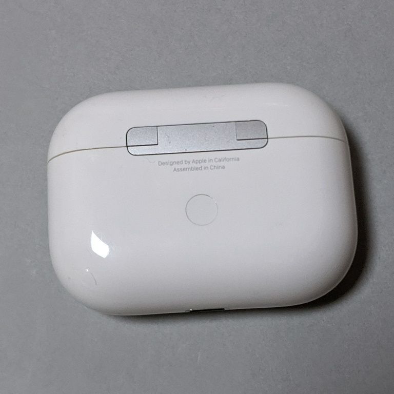 安い購入 AirPods Pro エアポッズプロ 充電ケース のみ A2190 blog