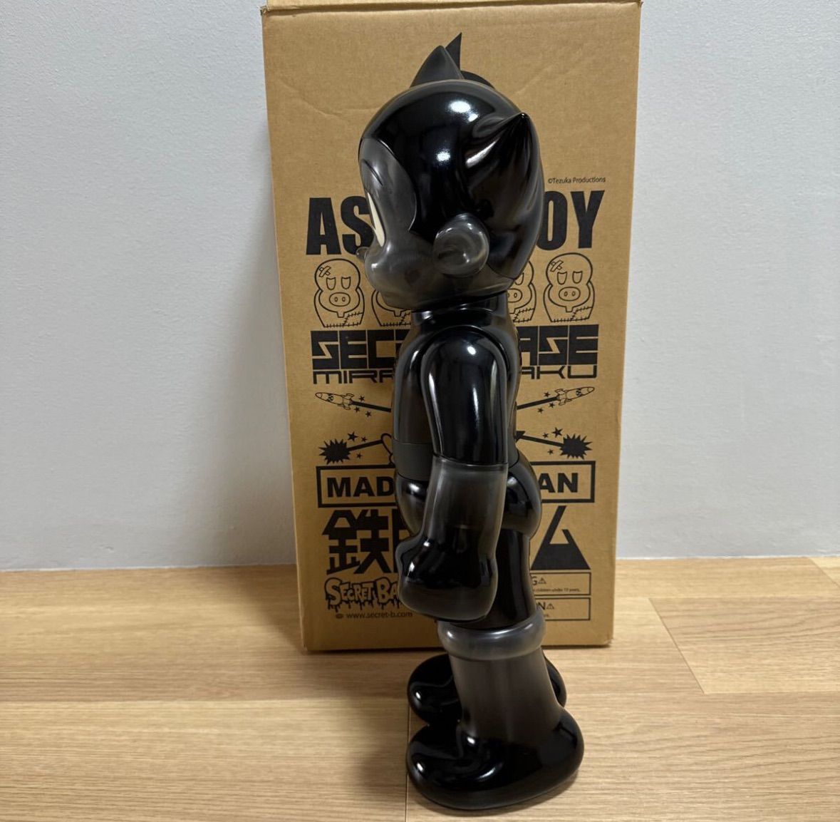 新品】SECRET BASE シークレットベース Big Scale Astro Boy