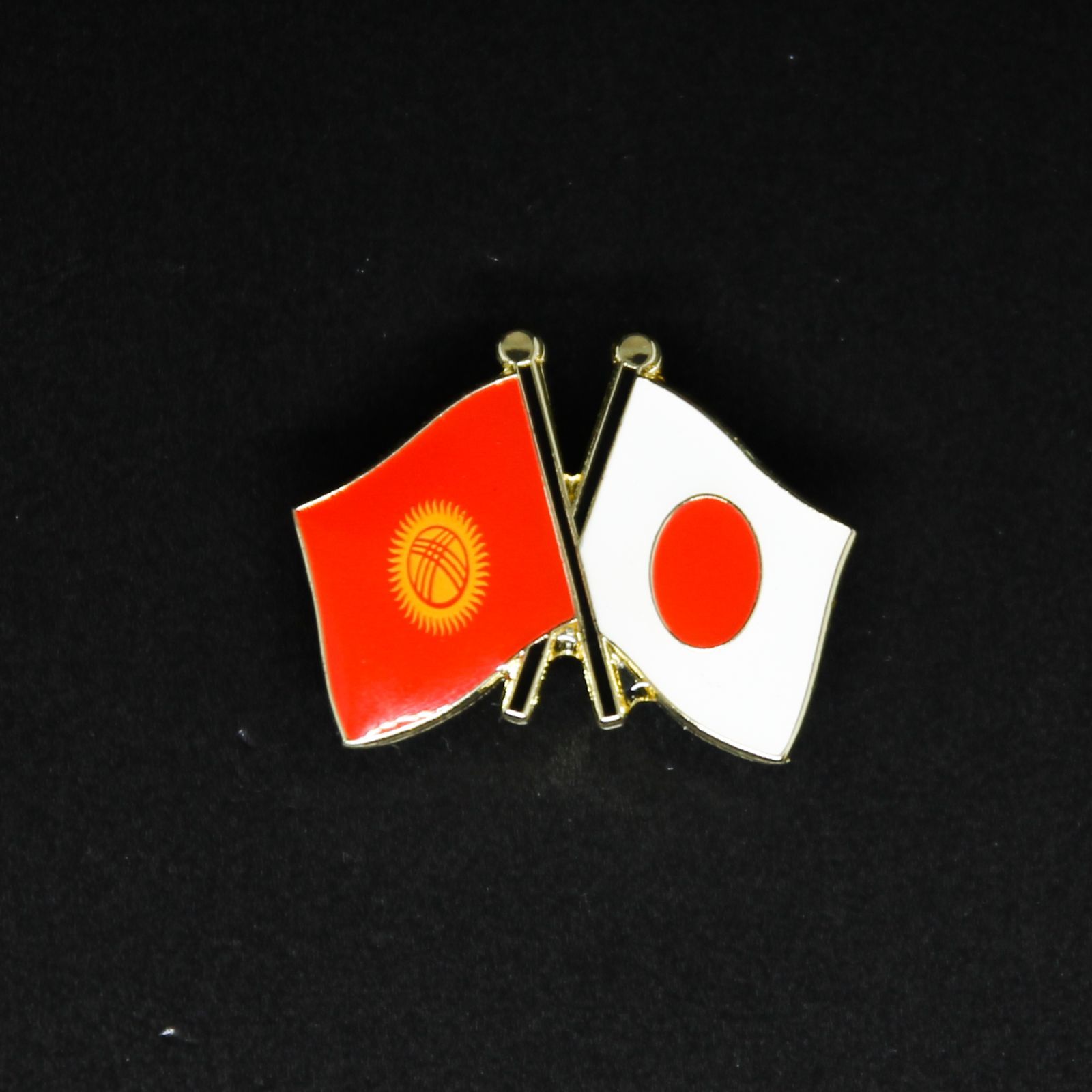 非売品 万博 キルギス キルギス共和国 ピンバッジ 非売品 万博 キルギス キルギス共和国 ピンバッジ