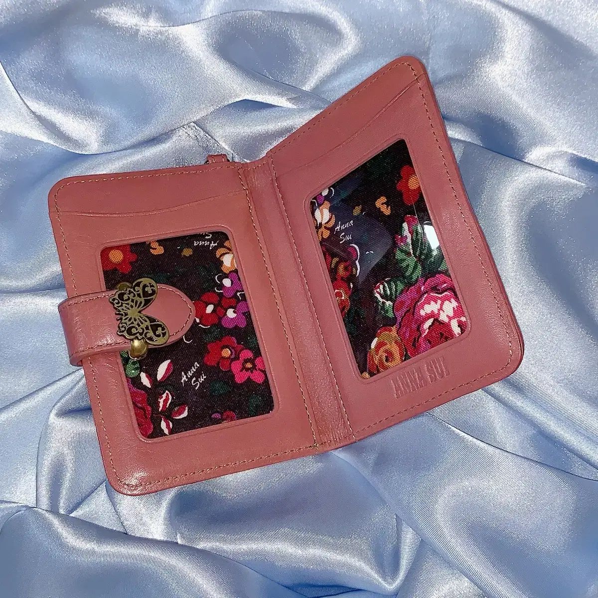 ANNASUI
