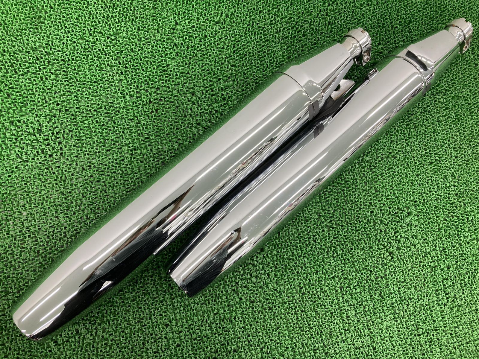 ドラッグスター1100クラシック サイレンサーマフラー 5KSP ヤマハ 純正 中古 VP13J 品薄 希少品 コンディション良好 コケキズ無し