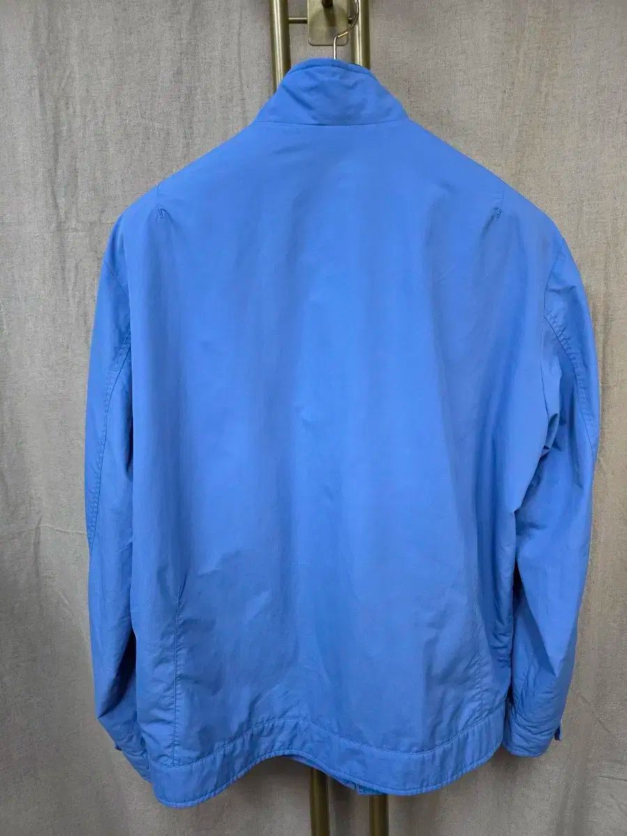 アクアスキュータム ゴルフ