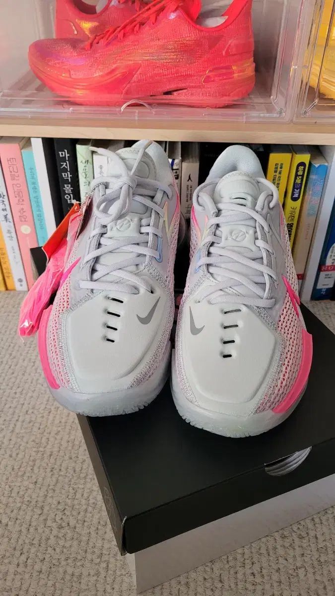 中国骨董／青白磁の馬と龍の花瓶／大明永樂年製／高さ約37 cm 中国骨董