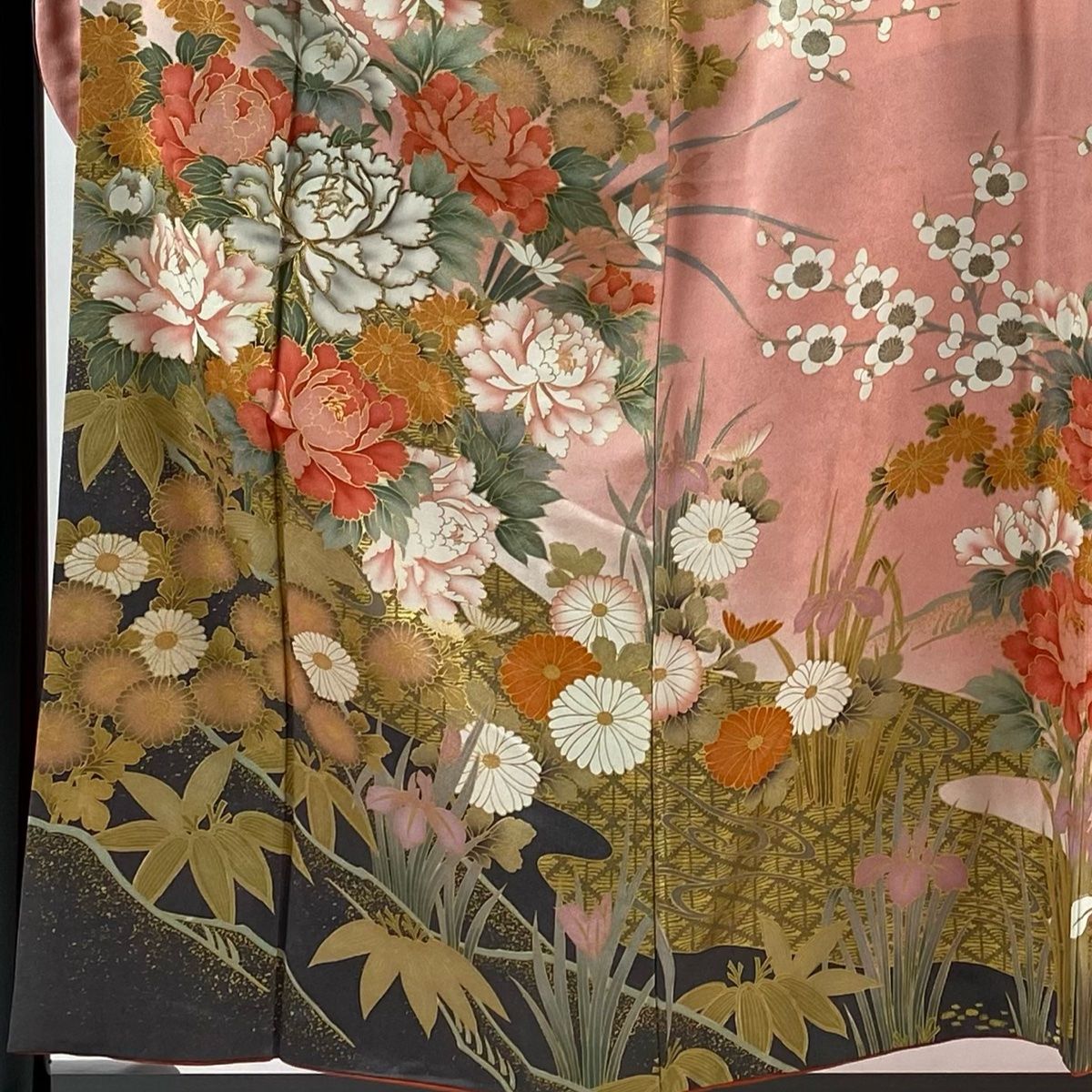 振袖 身丈156cm 裄丈61cm S 袷 草花 流水 金糸 金彩 ピンク 正絹 秀品 中古 付下げ 身丈156cm 裄丈61cm S 袷 辻が花柄 染め分け ぼかし 薄紫 正絹 秀
