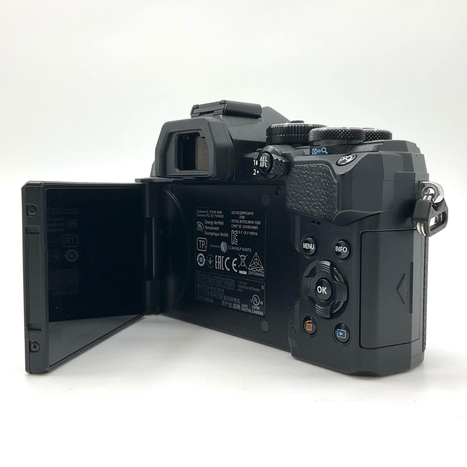 全額返金保証】【最速発送】OLYMPUS デジタル一眼 OM-D E-M5
